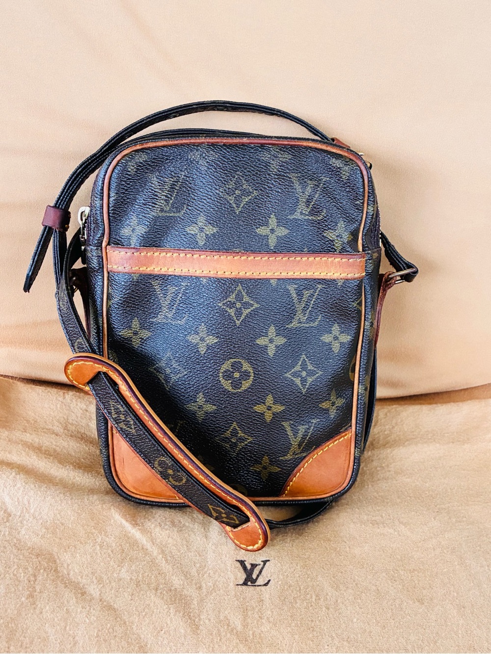 Authentic Vintage Louis Vuitton Danube Monogram Crossbody Bag Unisex